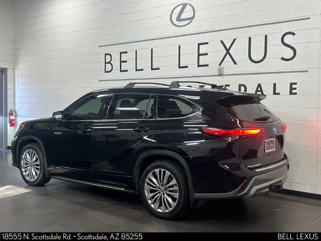 Used 2021 Toyota Highlander Platinum AWD/4WD image 6