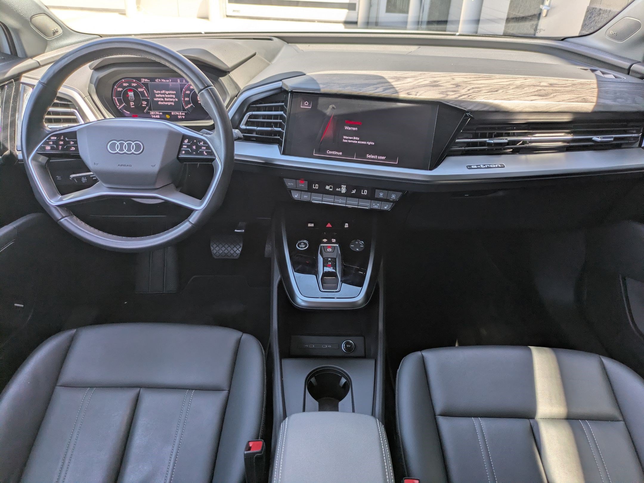 Used 2023 Audi Q4 e-tron Prestige AWD/4WD image 21
