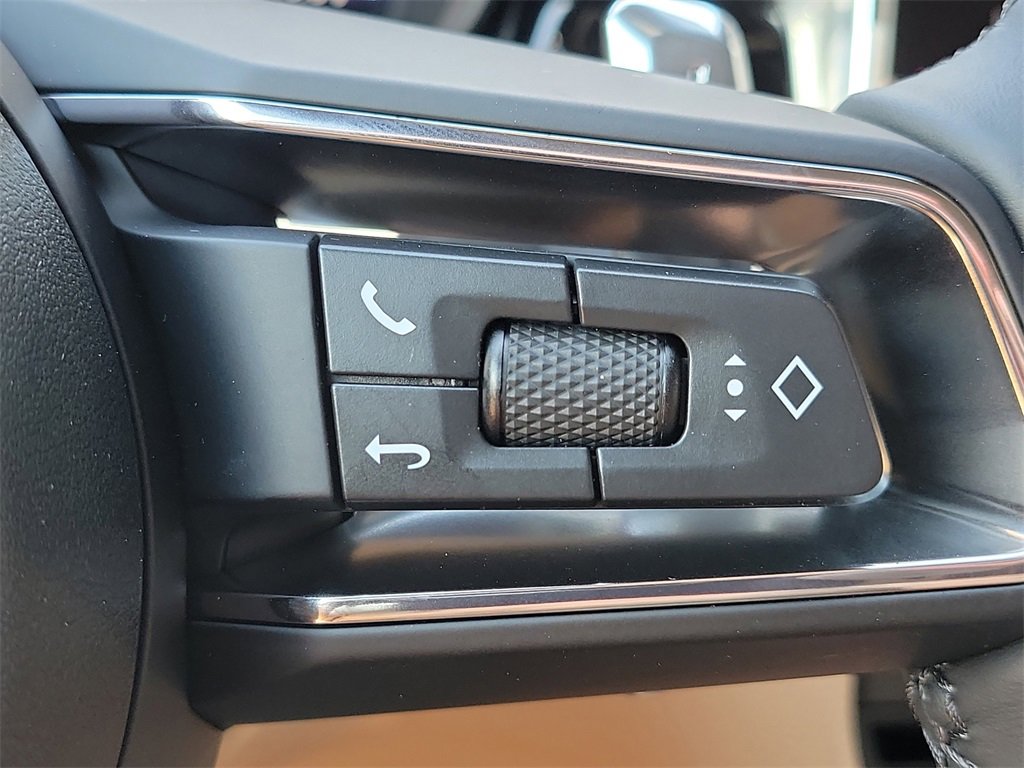 New 2026 Porsche Macan image 39