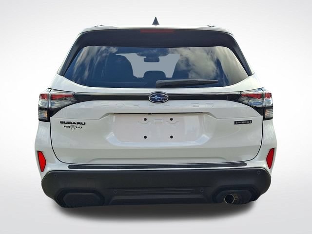 Used 2025 Subaru Forester Touring AWD/4WD image 5