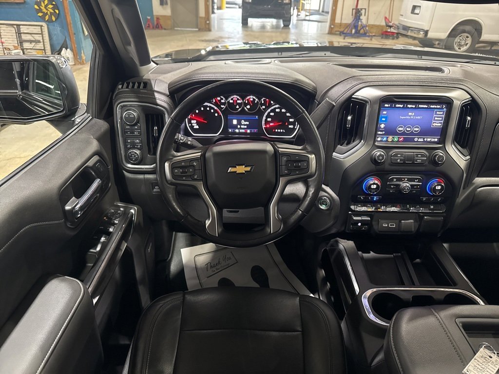 Used 2020 Chevrolet Silverado 1500 LTZ w/ LTZ Premium Package image 27
