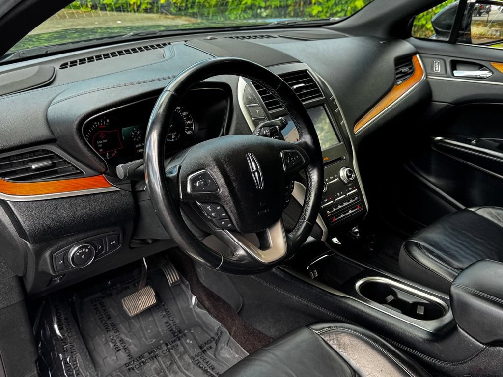 Used 2018 Lincoln MKC Select w/ Select Plus Package AWD/4WD image 8