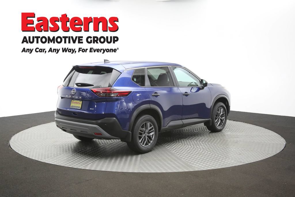 Used 2023 Nissan Rogue S AWD/4WD image 41