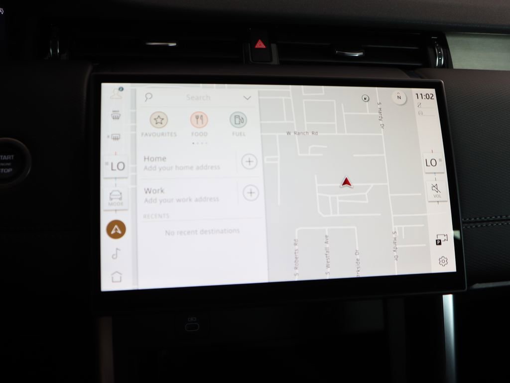 Used 2024 Land Rover Discovery Sport Dynamic SE image 16