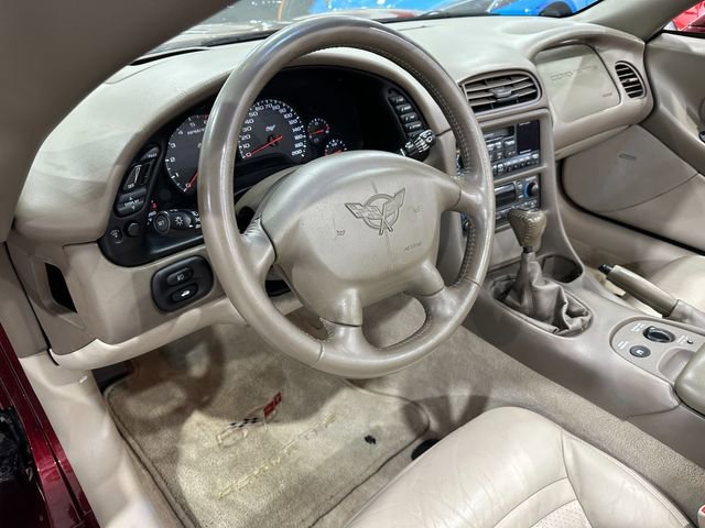 Used 2003 Chevrolet Corvette Convertible w/ Preferred Equipment Group1 image 11