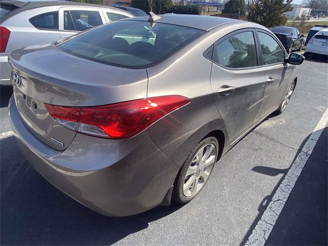 Used 2013 Hyundai Elantra Limited w/ Technology Pkg video 2