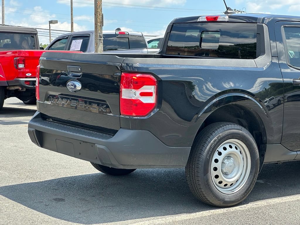 Used 2022 Ford Maverick XL FWD image 39