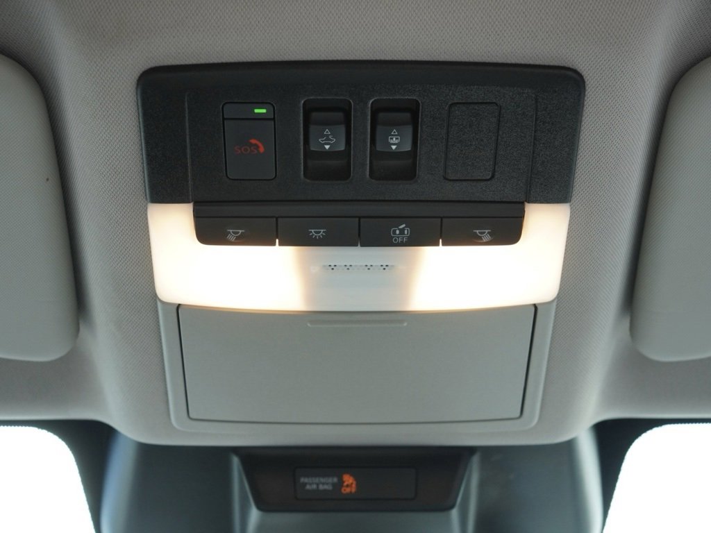 Used 2023 Nissan Rogue SL w/ SL Premium Package image 29