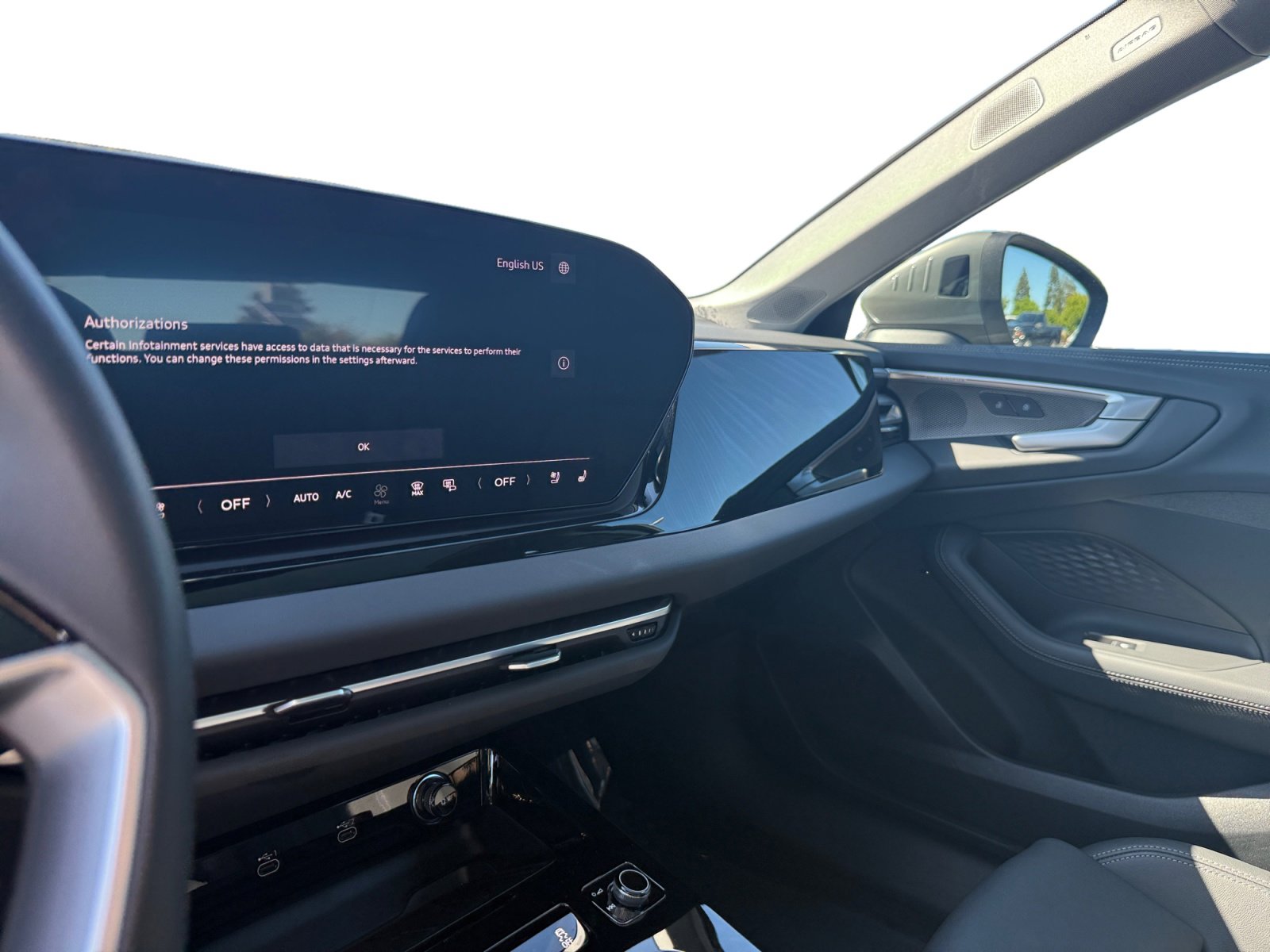 Used 2025 Audi A5 2.0T Premium Plus w/ Premium Plus AWD/4WD image 12