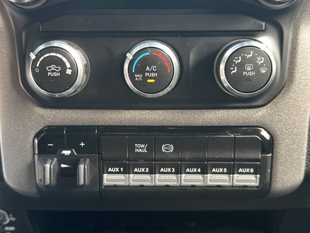 Used 2022 RAM 3500 Tradesman AWD/4WD image 31