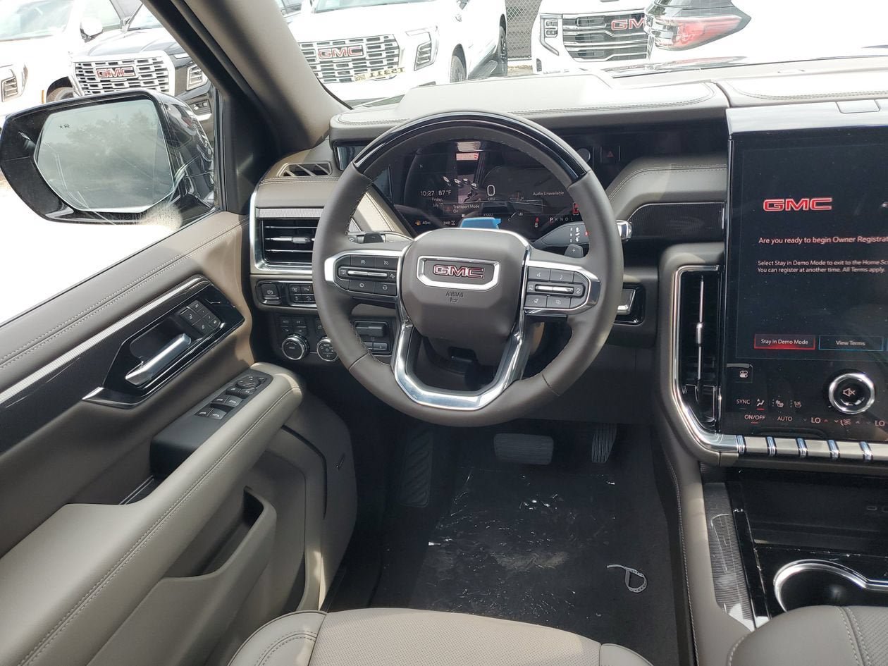 New 2026 GMC Yukon XL Elevation w/ Elevation Premium Package AWD/4WD image 13
