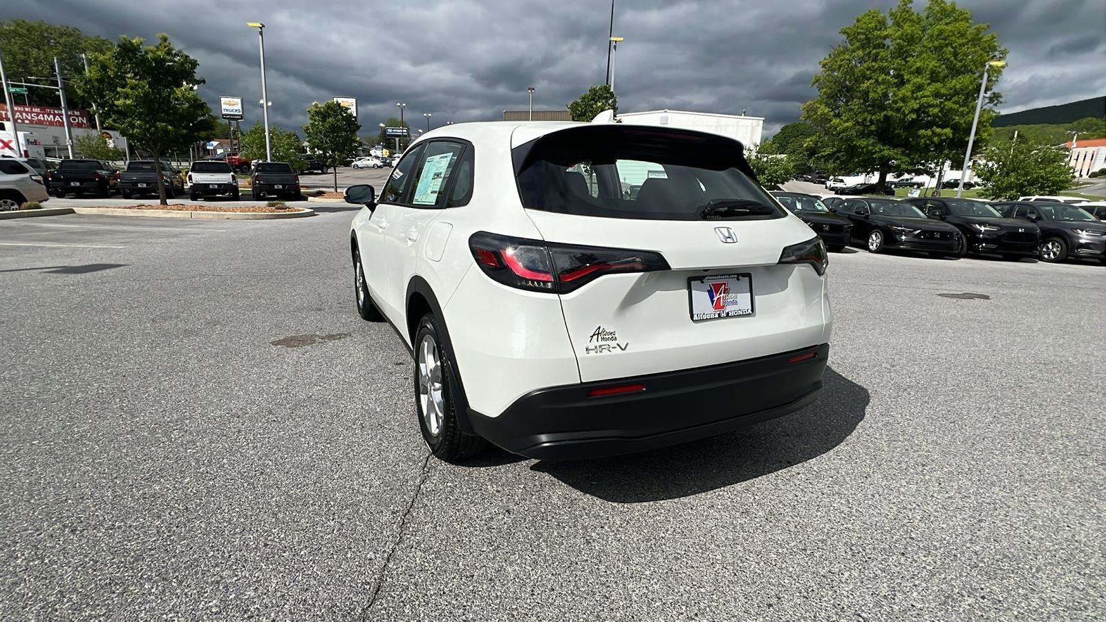 New 2025 Honda HR-V LX image 6