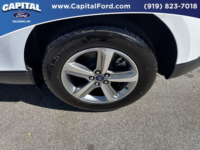 Used 2022 Ford Edge SEL w/ Convenience Package image 13