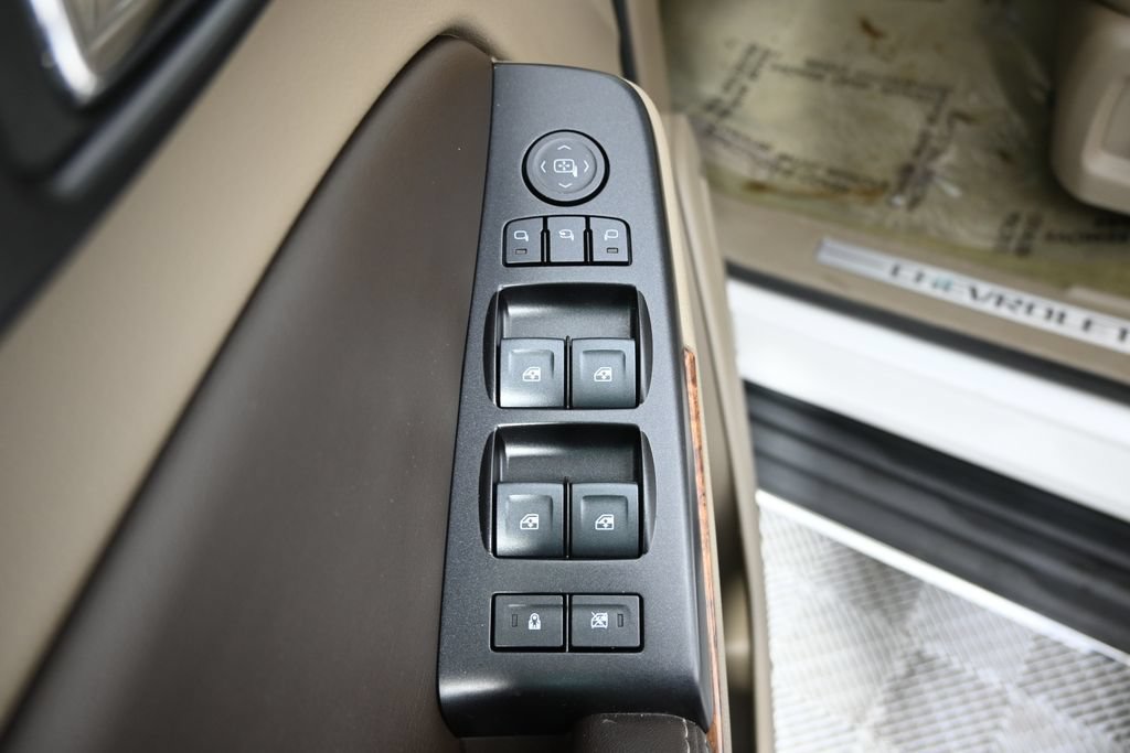 Used 2019 Chevrolet Tahoe Premier AWD/4WD image 20