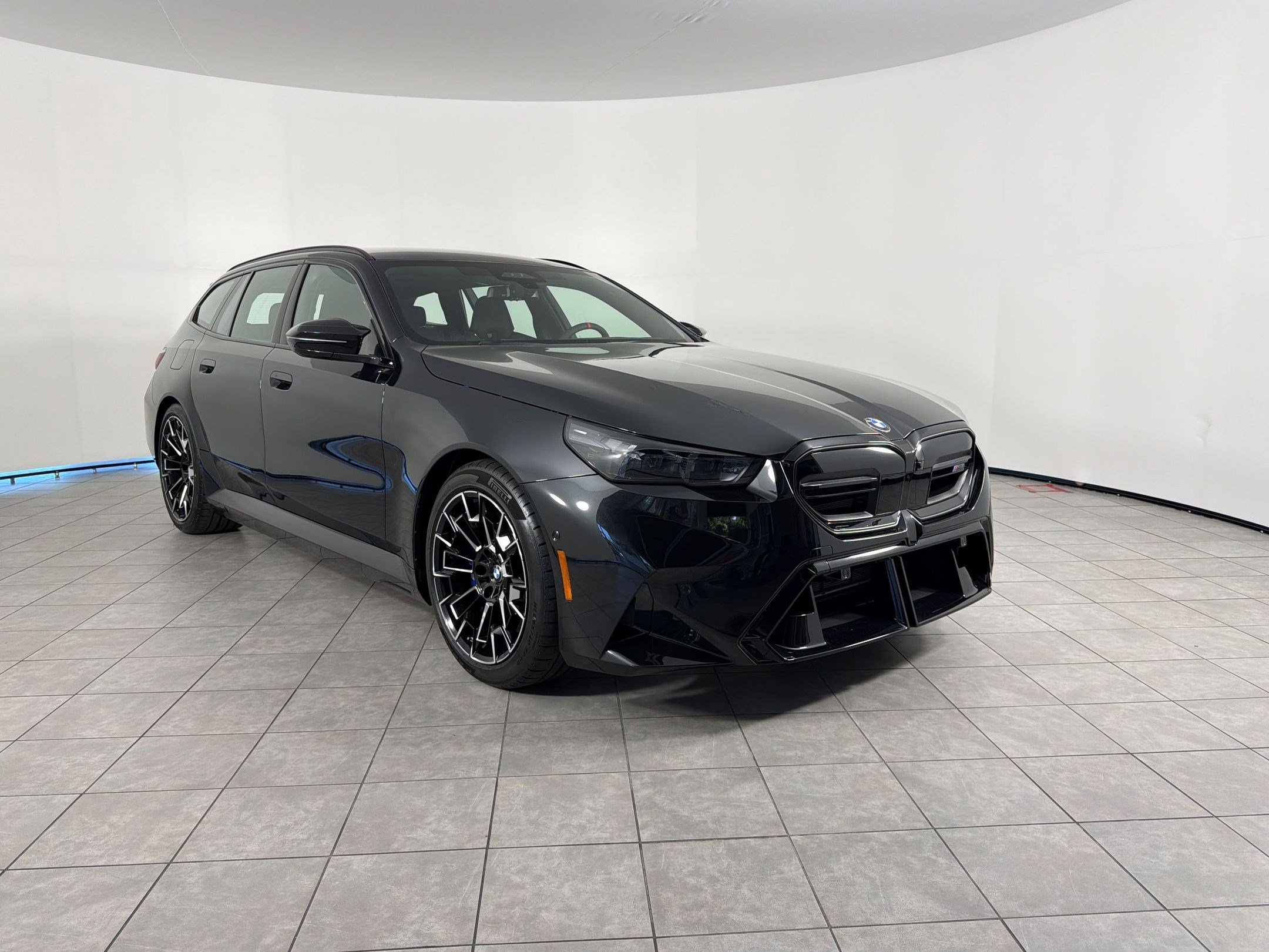 New 2027 BMW M5 Touring AWD/4WD image 7