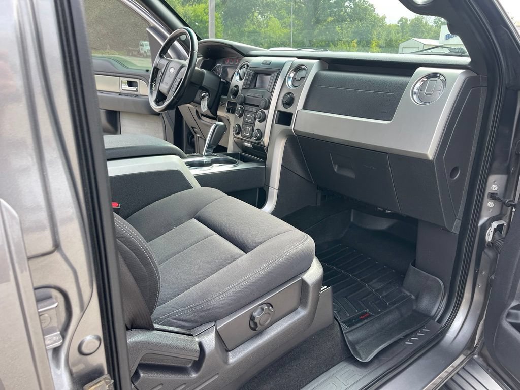 Used 2013 Ford F150 FX4 w/ Mid Equipment Group AWD/4WD image 16