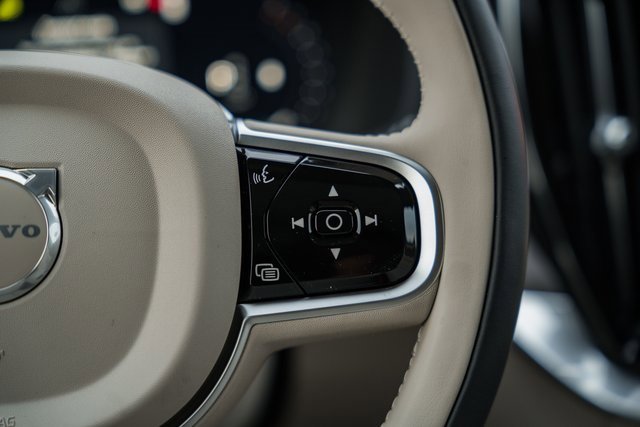 New 2026 Volvo XC90 B6 Ultra w/ Protection Package Premier image 27