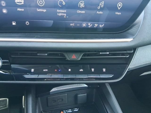 Used 2024 Buick Envision Sport Touring AWD/4WD image 20