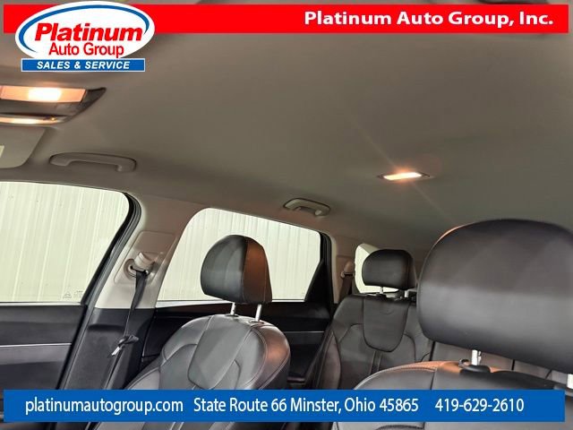 Used 2022 Kia Sorento S image 14