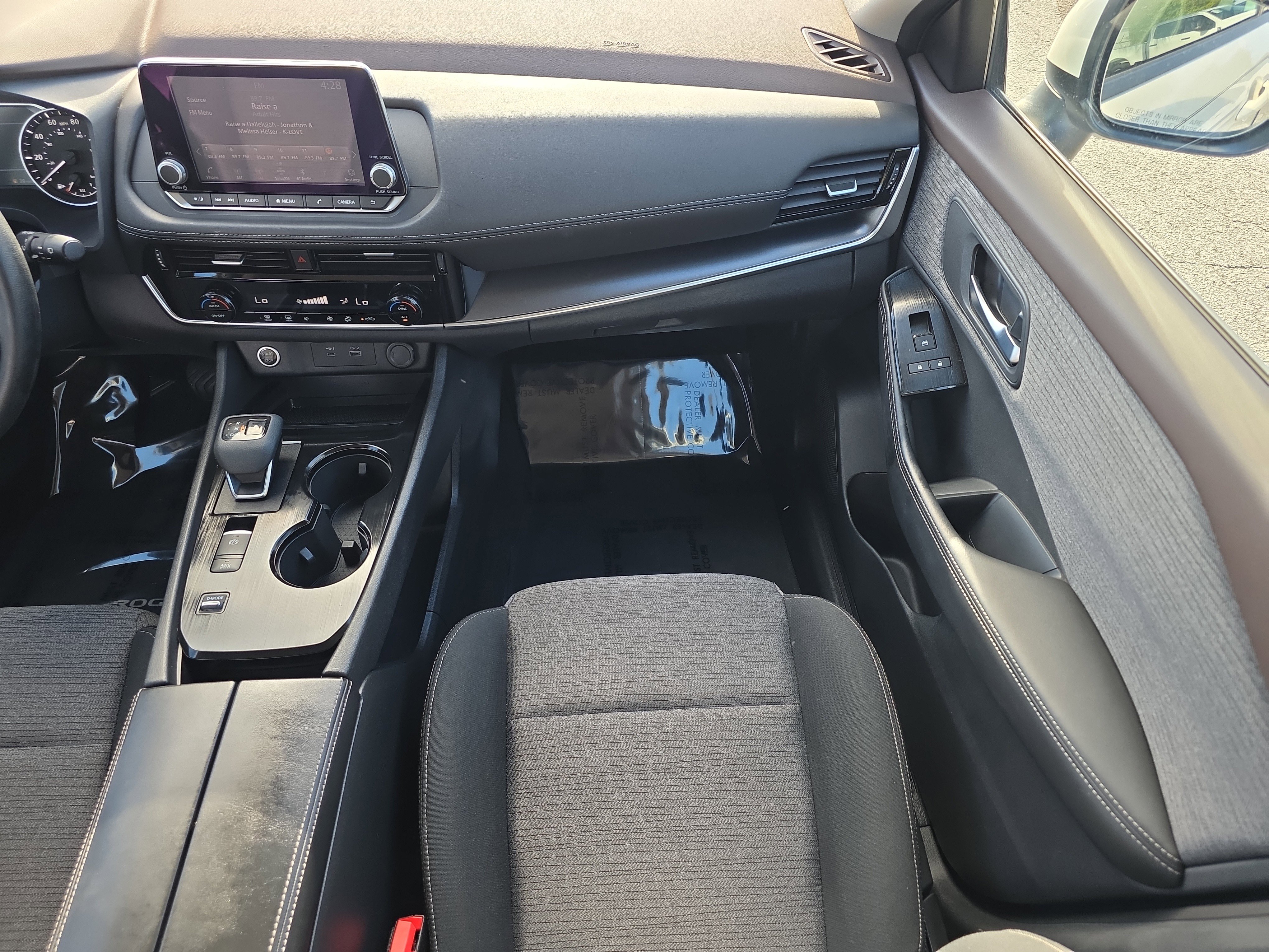 Used 2021 Nissan Rogue SV image 20