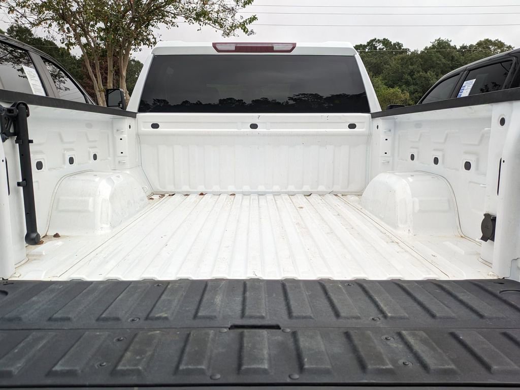 Used 2025 GMC Sierra 1500 SLT image 31