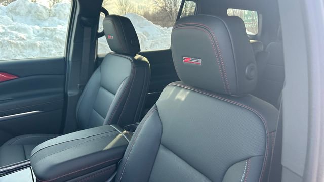 New 2026 Chevrolet Traverse Z71 w/ Enhanced Driving Package image 15