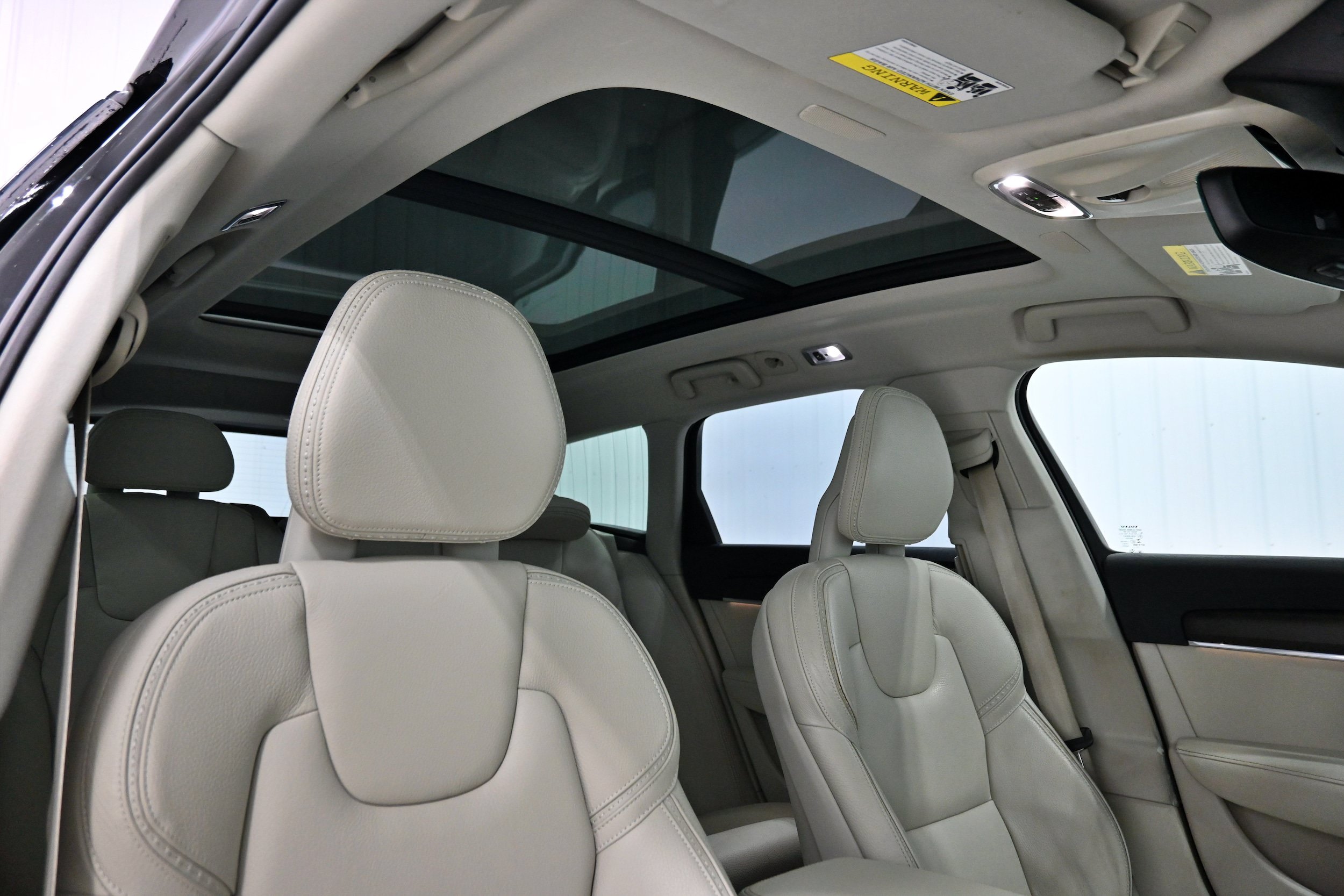 Used 2018 Volvo V90 T6 Cross Country w/ Convenience Package AWD/4WD image 28