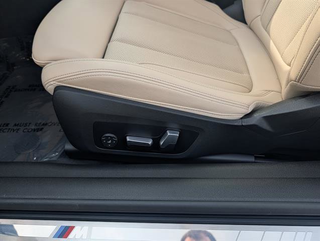 Certified 2023 BMW 440i xDrive Convertible w/ Premium Package image 11