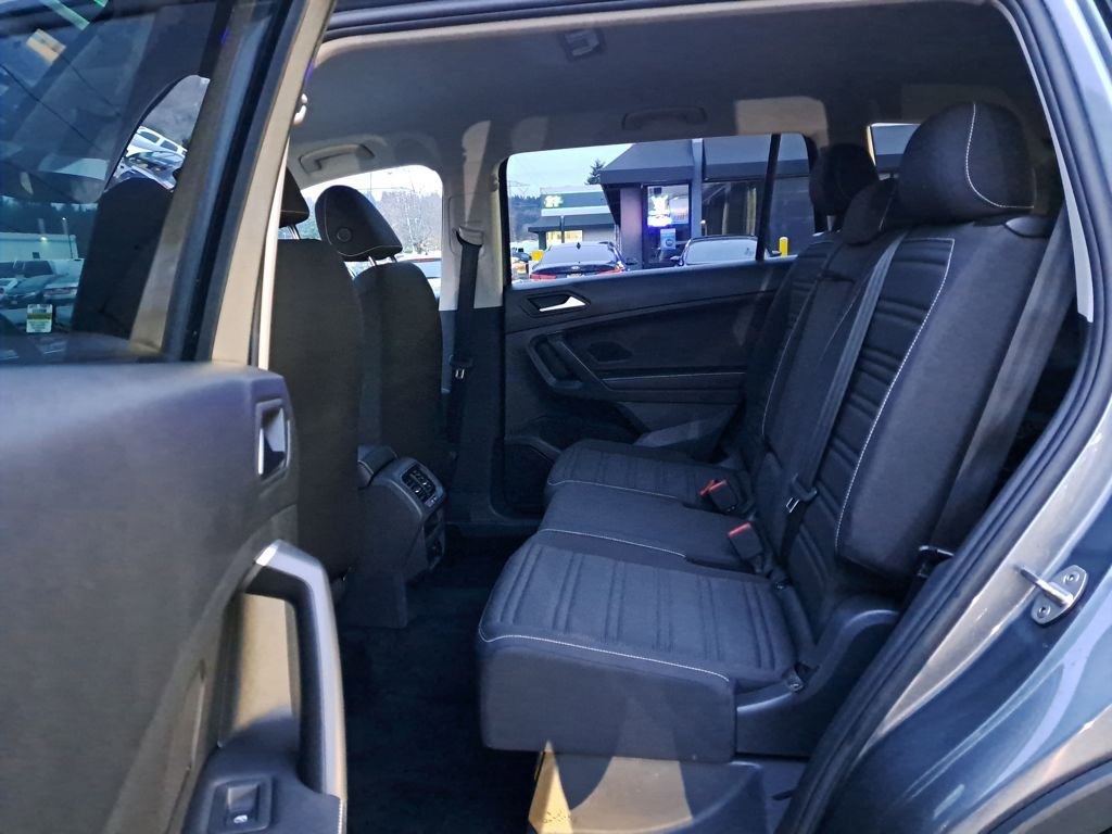 Used 2023 Volkswagen Tiguan S image 13