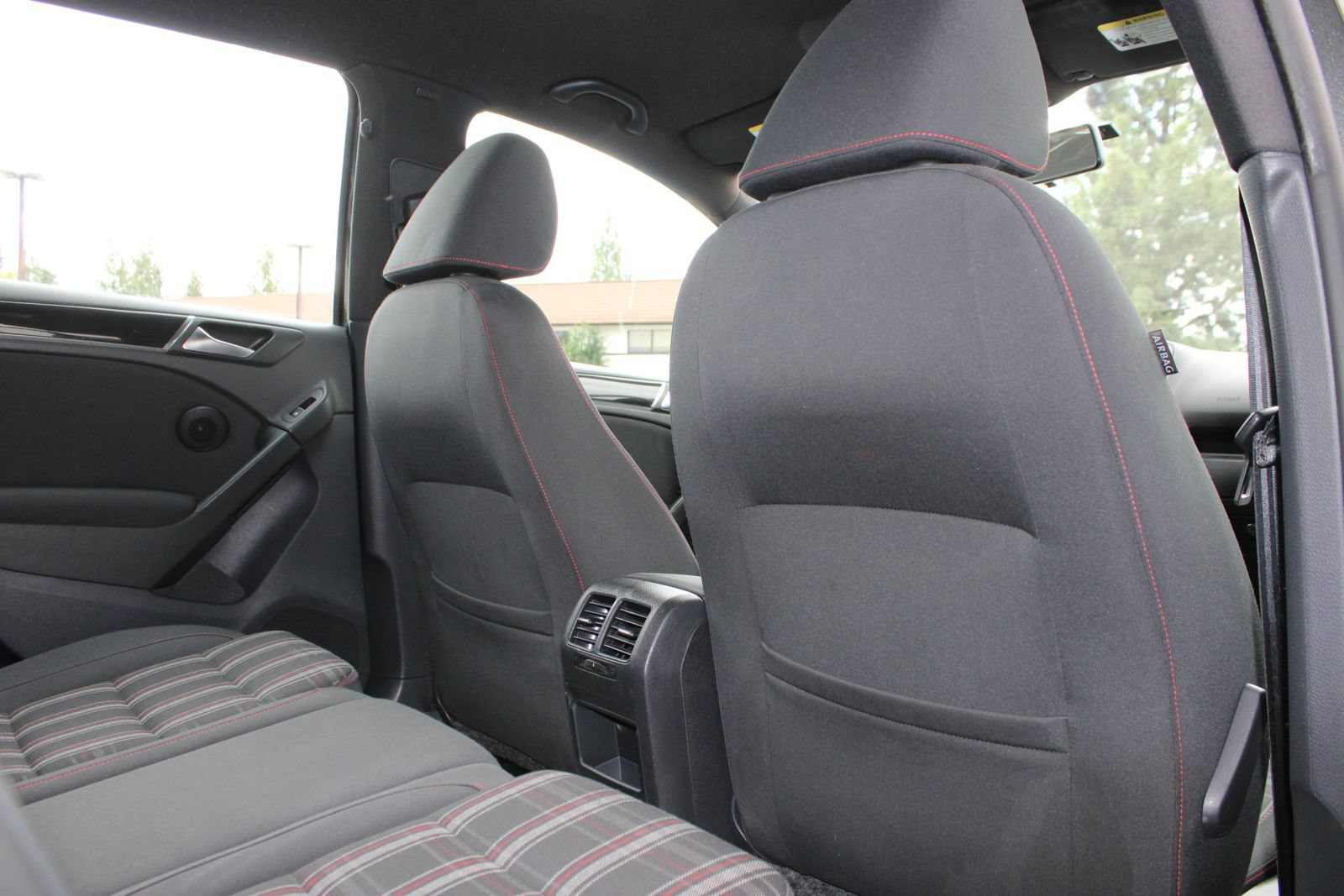 Used 2012 Volkswagen GTI 4-Door FWD image 15