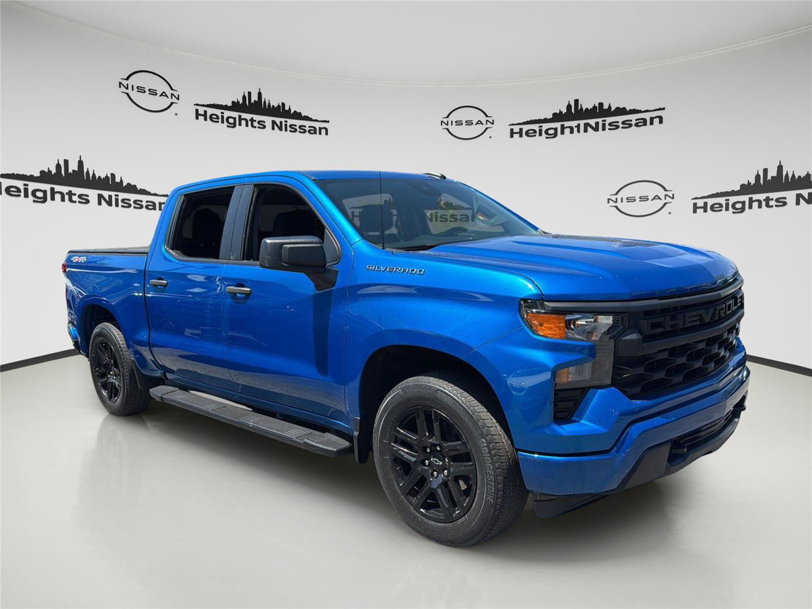 Used 2023 Chevrolet Silverado 1500 Custom AWD/4WD image 8