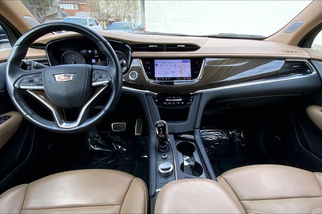 Used 2022 Cadillac XT6 Sport w/ Platinum Package AWD/4WD image 15