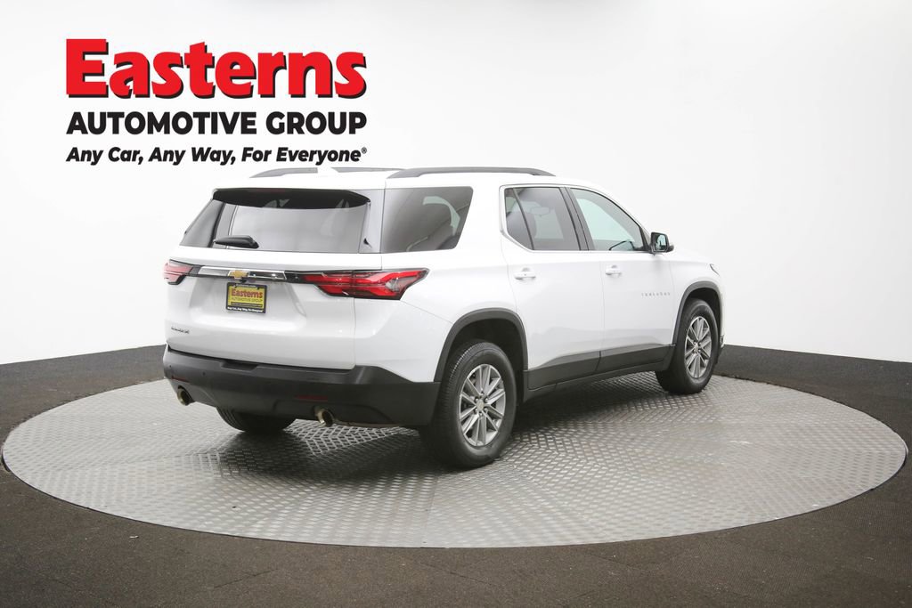Used 2022 Chevrolet Traverse LT image 43
