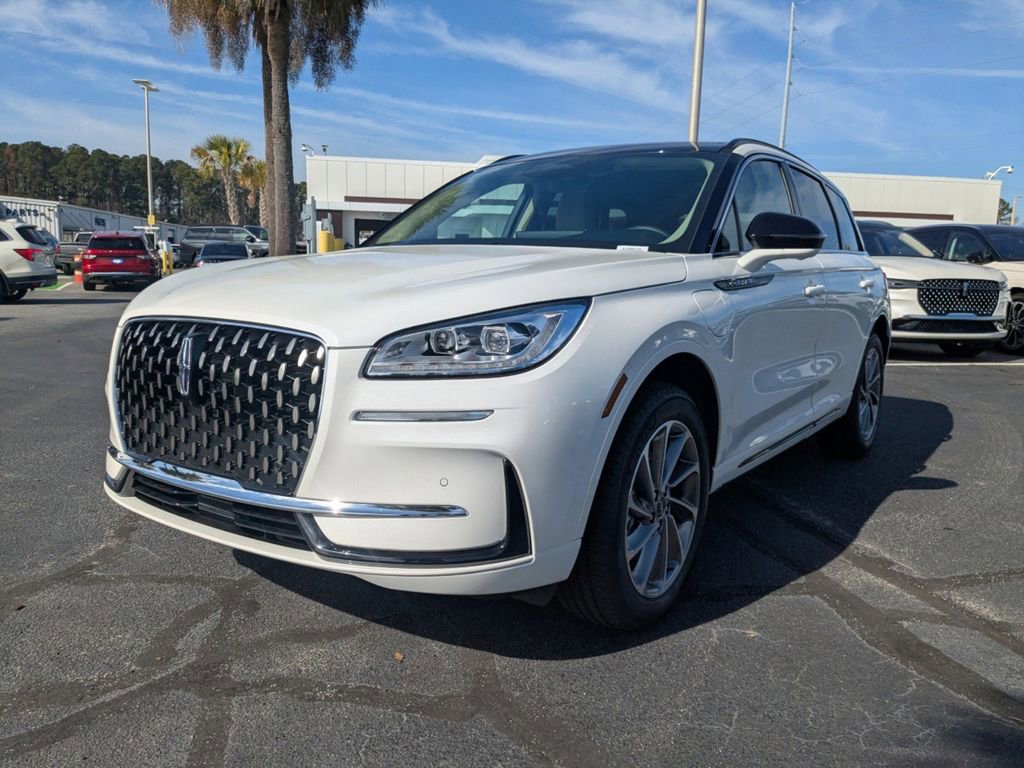 New 2026 Lincoln Corsair Grand Touring image 8