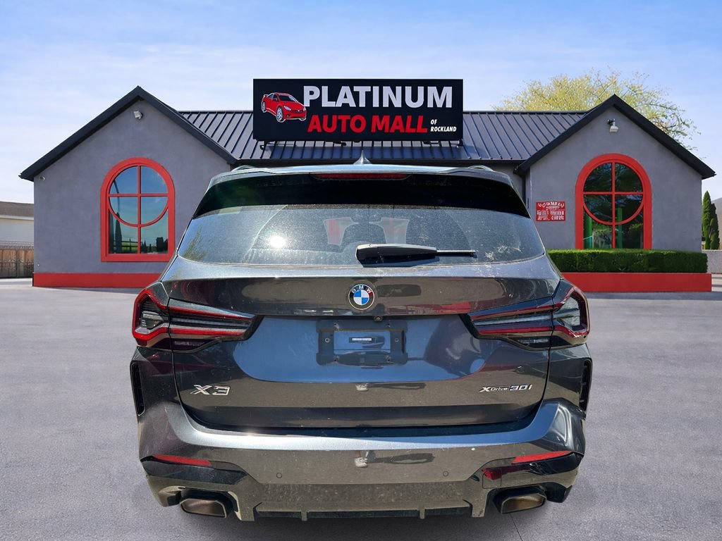 Used 2023 BMW X3 xDrive30i w/ M Sport Package AWD/4WD image 4