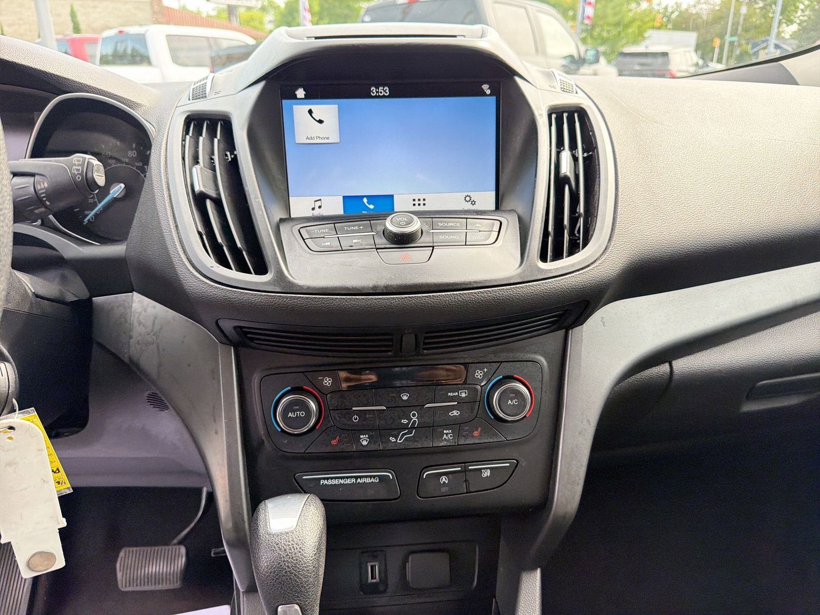 Used 2017 Ford Escape SE w/ Equipment Group 201A FWD image 29