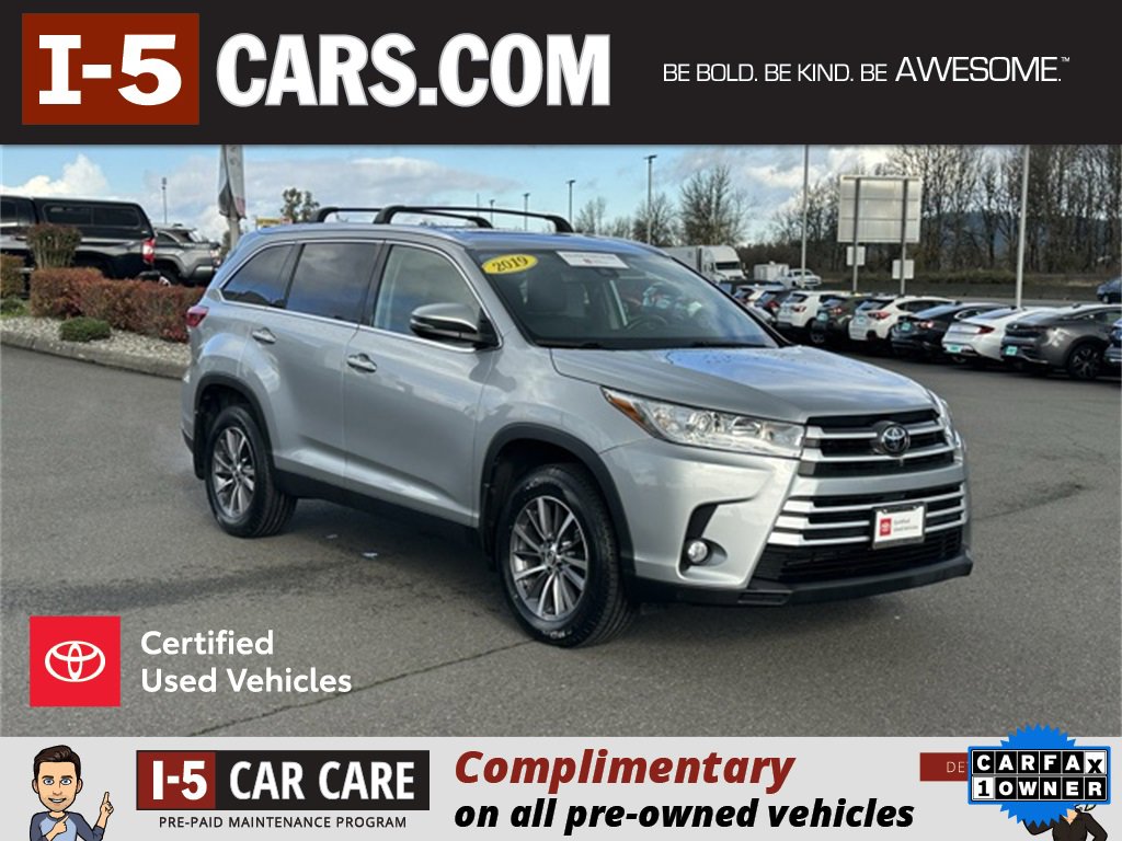 Certified 2019 Toyota Highlander XLE image 1