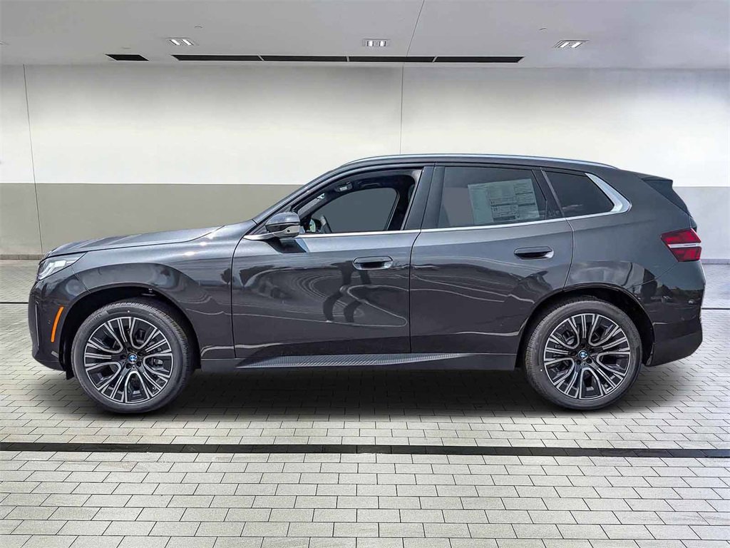 New 2025 BMW X3 xDrive30i w/ Premium Package image 2