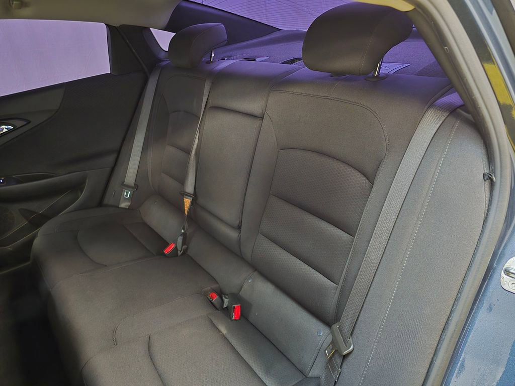Used 2020 Chevrolet Malibu LT image 17