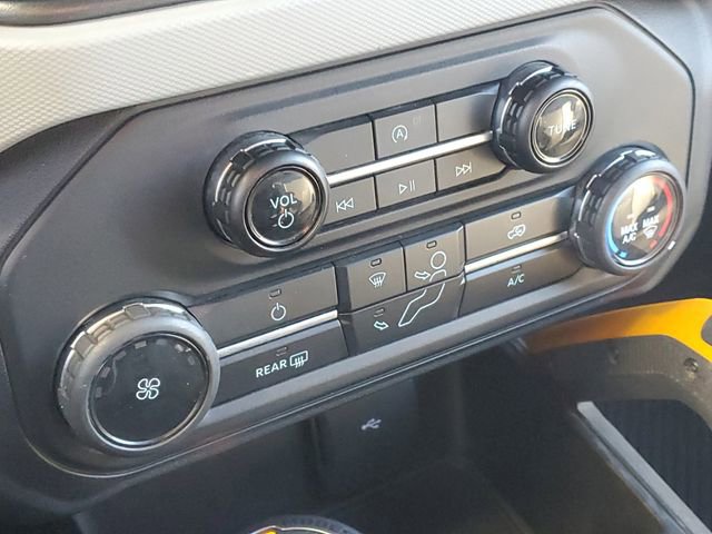 Used 2021 Ford Bronco Badlands image 14