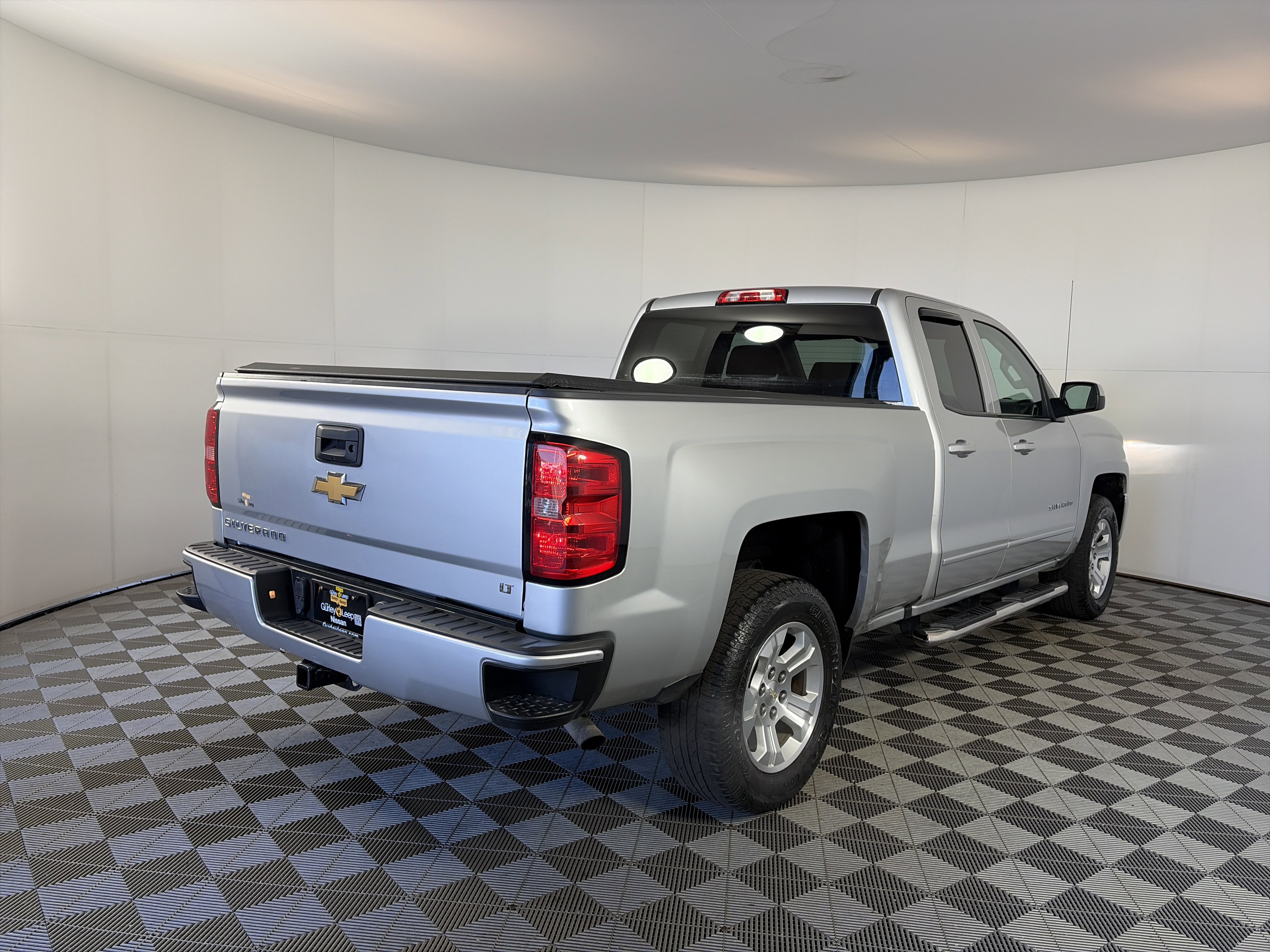 Used 2017 Chevrolet Silverado 1500 LT w/ All Star Edition image 10