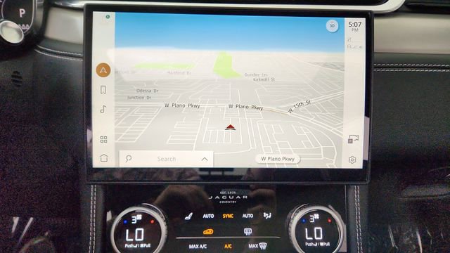 Used 2025 Jaguar F-PACE R-Dynamic S image 43