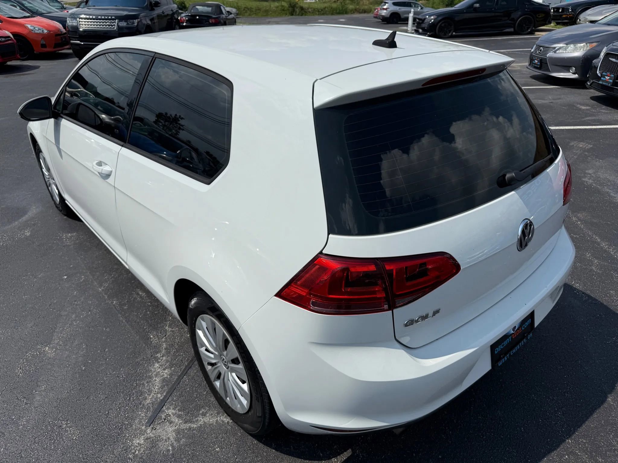 Used 2015 Volkswagen Golf S image 30