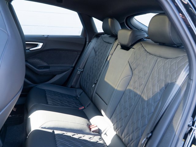 Used 2025 Audi S5 Premium Plus image 18