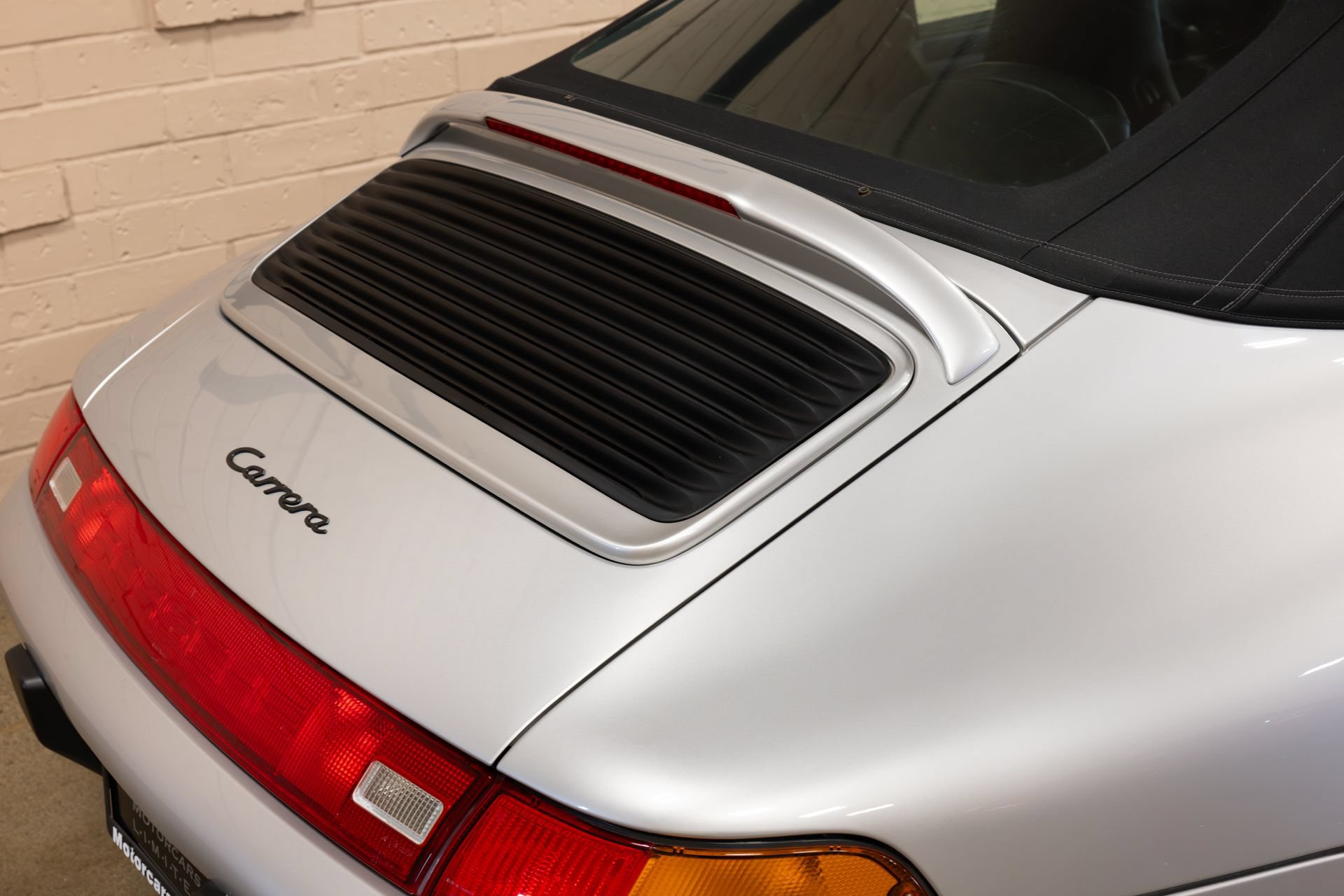 Used 1998 Porsche 911 Carrera RWD image 35