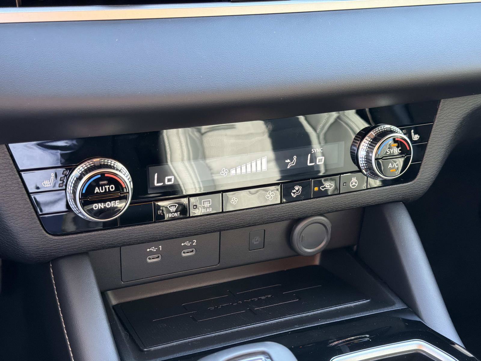 New 2026 Mitsubishi Outlander LE FWD image 23