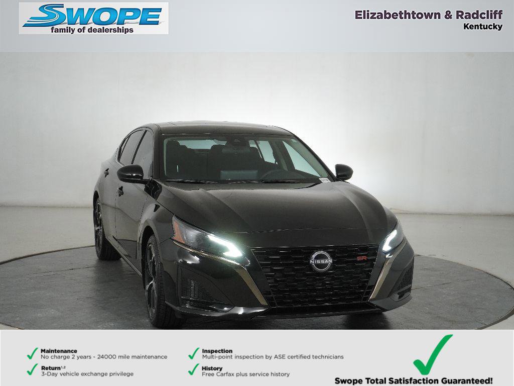New 2025 Nissan Altima 2.5 SR w/ SR Premium Package image 1