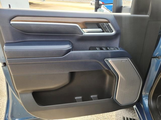 Used 2025 Chevrolet Silverado 3500 High Country w/ High Country Premium Package image 18