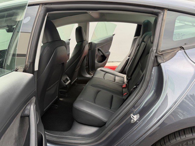 Used 2023 Tesla Model 3 Standard Range RWD image 15