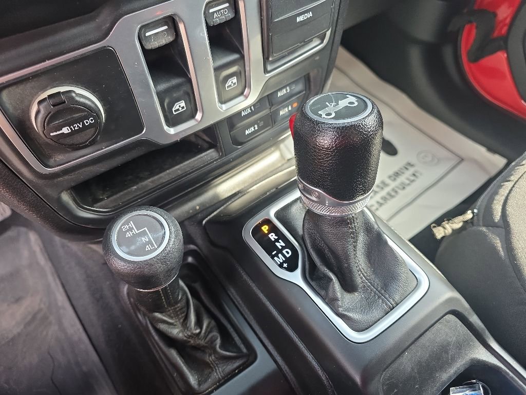 Used 2018 Jeep Wrangler Sport AWD/4WD image 24